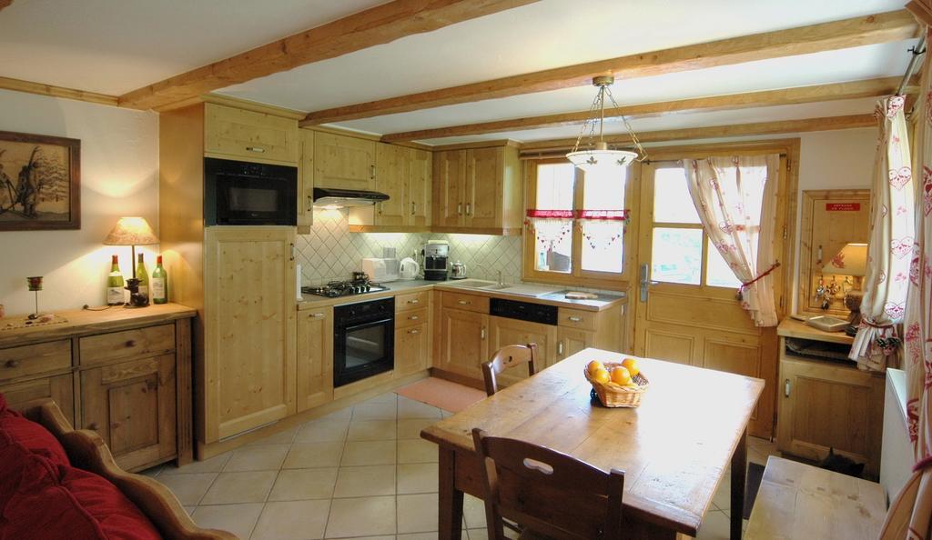 Appart 4 Pers 3 Etoiles Proximite Lac Et Remontees Courchevel Le Praz - Arrayanes Zimmer foto