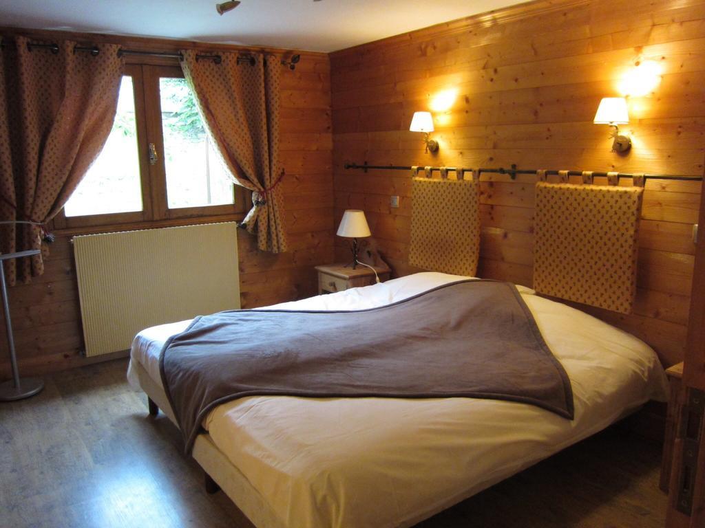 Appart 4 Pers 3 Etoiles Proximite Lac Et Remontees Courchevel Le Praz - Arrayanes Zimmer foto